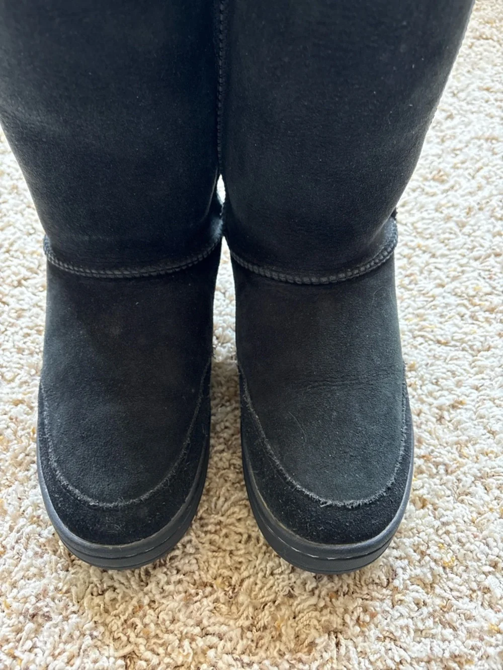 UGG Ultra Tall Revival Boots Sz 7